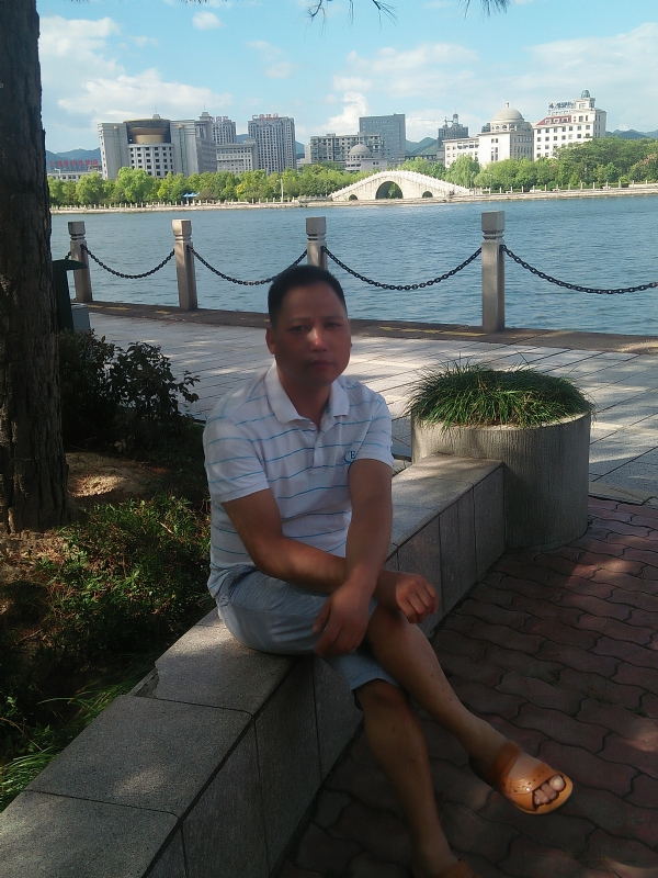 尹力的第一张照片--黔南蓝颜知己交友网