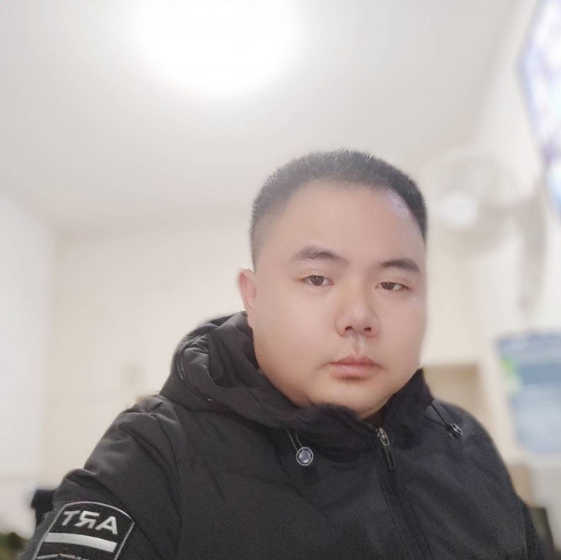 珍惜眼前人的第一张照片--黔南蓝颜知己交友网